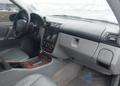 2002 Mercedes-Benz Ml 500 из США, поврежденный, VIN 4JGAB75E82A303306